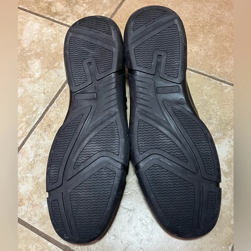 Allen Edmonds Men’s Black Leather Slip-On Loafers